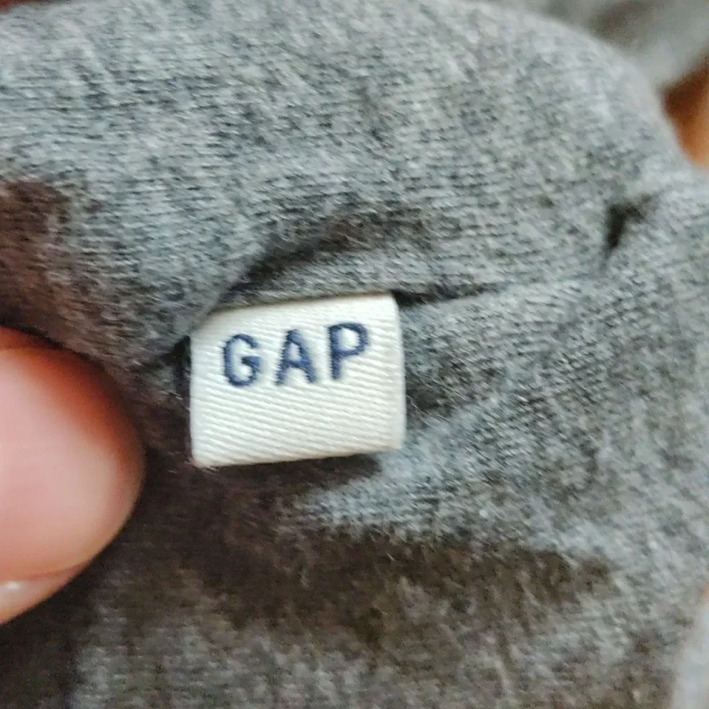 Gap DC Collab Size 6 to 7 bat Girl shirt Cotton Gray shirt Sequins Spring Black